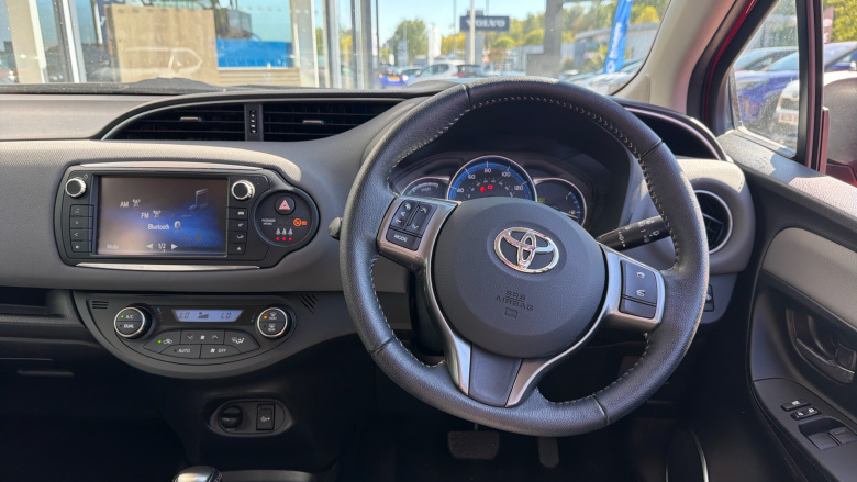 Toyota Yaris 1.5 Hybrid Icon 5dr CVT Hybrid Hatchback